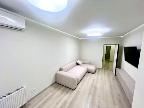 квартира за адресою Київ, Патріарха Мстислава Скрипника вул., 48-А