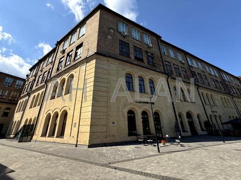 коммерческая по адресу Князей Острожских ул. (Московська), 8