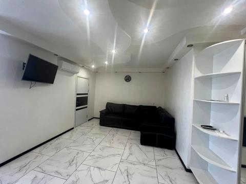 квартира по адресу Левка Лукʼяненка ул. (Василия Жуковского), 16, 18, 20, 24