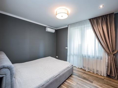 квартира по адресу Академика Глушкова просп., 9-Д