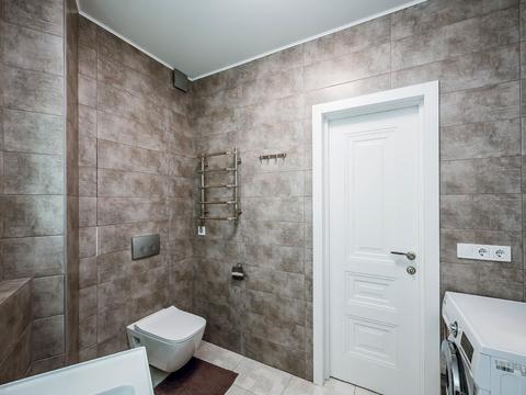 квартира по адресу Академика Глушкова просп., 9-Д