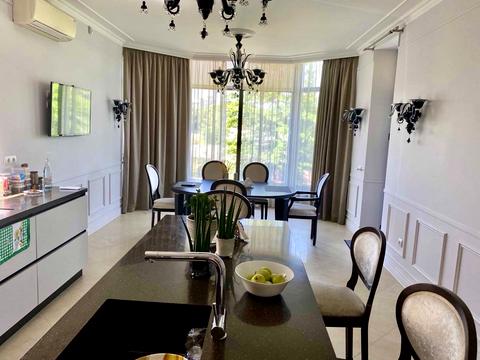 будинок за адресою с. Козин, Старокиївська