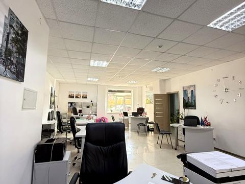 комерційна за адресою Героїв УПА вул., 29