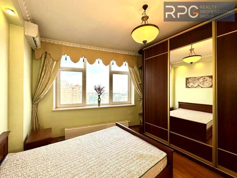 комерційна за адресою Старонаводницька вул., 13