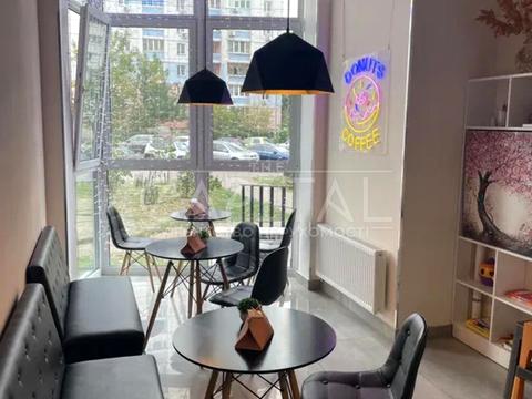 коммерческая по адресу Драгоманова ул., 2