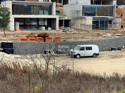 дом по адресу Луговая ул.