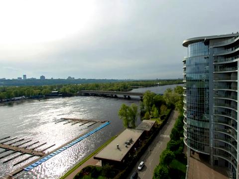 квартира по адресу Раисы Окипной ул., 18