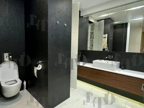 квартира по адресу Раисы Окипной ул., 18