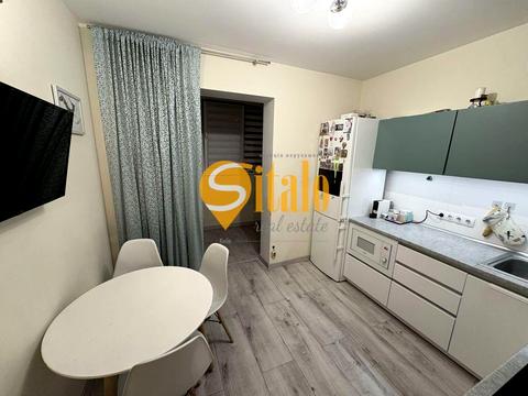 квартира за адресою Софії Русової вул., 3