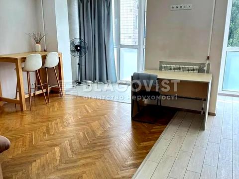 квартира по адресу Кловский спуск (Кловський), 20