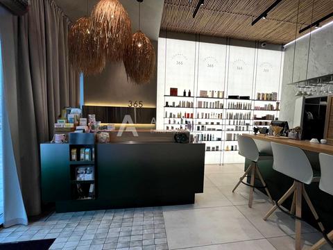 комерційна за адресою Оболонський просп., 26