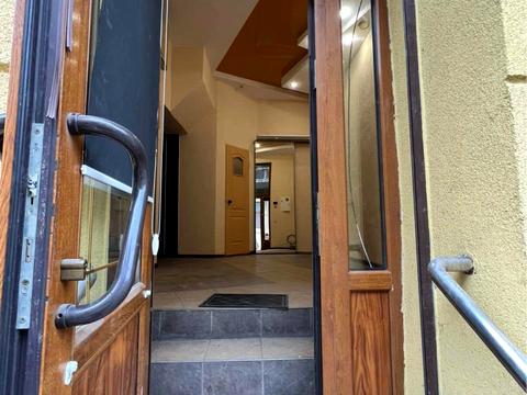 коммерческая по адресу Креховская ул., 9