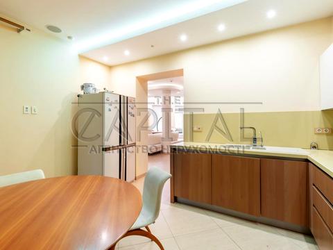 будинок за адресою Бучанський район