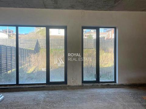 будинок за адресою Вишнева вул., 24