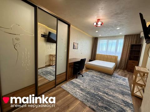 квартира за адресою Бережанська вул., 54