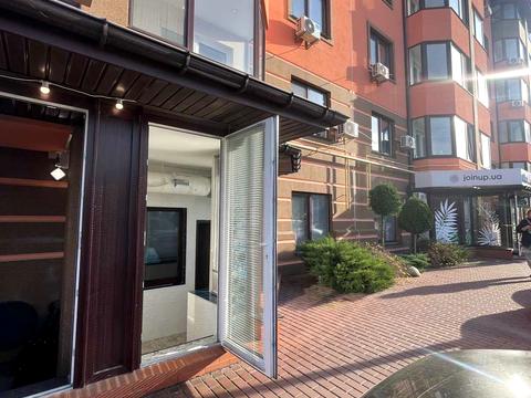 комерційна за адресою Волошкова вул., 43-А