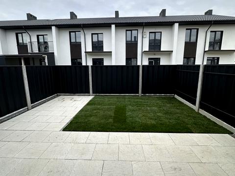 будинок за адресою Шуткова