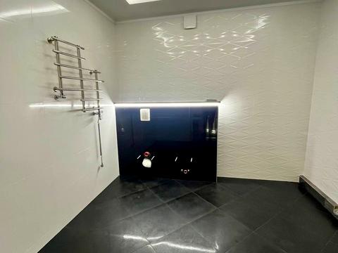 квартира за адресою Олега Антонова вул. (Карла Маркса), 13в