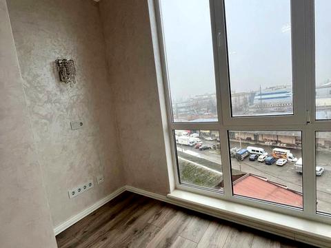 квартира за адресою Олега Антонова вул. (Карла Маркса), 13в