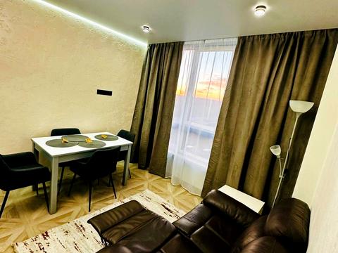 квартира за адресою Родини Крістерів вул., 14-В