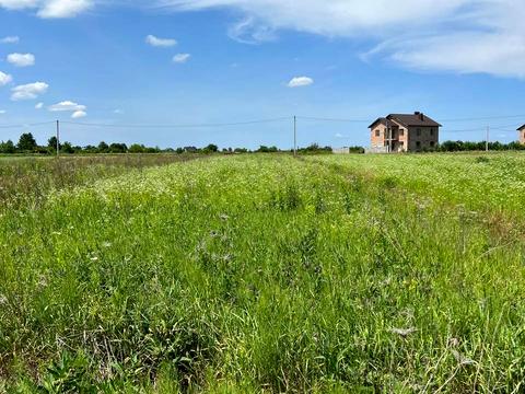 участок по адресу Олександра Довженка