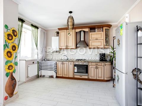 квартира за адресою Богатирська вул., 42