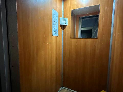 квартира за адресою Героїв полку "Азов" вул. (Маршала Малиновського), 1