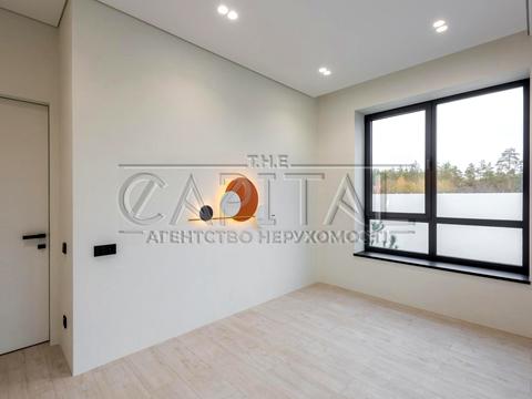 комерційна за адресою Київська вул., 10