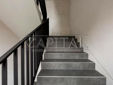 комерційна за адресою Київська вул., 10