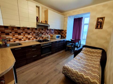 квартира за адресою Мечникова вул., 104 Б