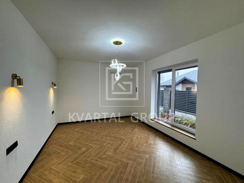 будинок за адресою Успішна, 10