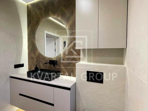 будинок за адресою Успішна, 10