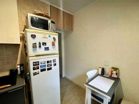 квартира за адресою Космонавтів вул., 122а