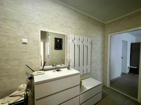 квартира за адресою Космонавтів вул., 122а