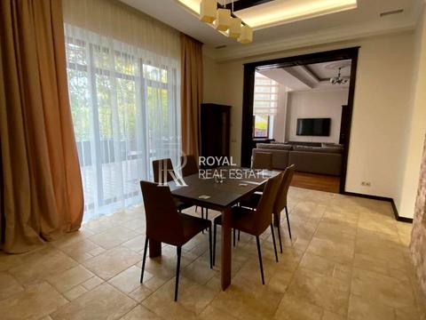 будинок за адресою с. Лісники, Кільцева вул., 2б