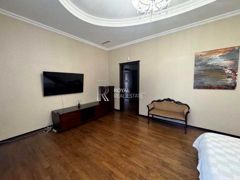 будинок за адресою с. Лісники, Кільцева вул., 2б