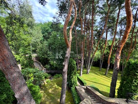 будинок за адресою с. Лісники, Кільцева вул., 2б