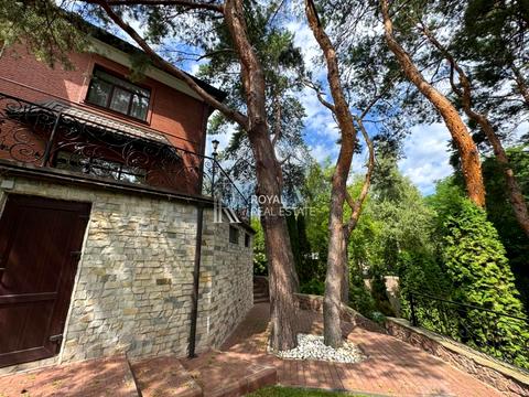 будинок за адресою с. Лісники, Кільцева вул., 2б