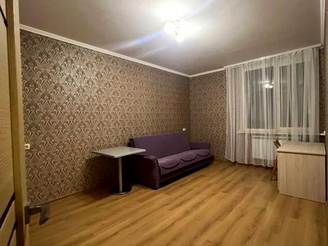 квартира за адресою Євгена Чикаленка вул., 43