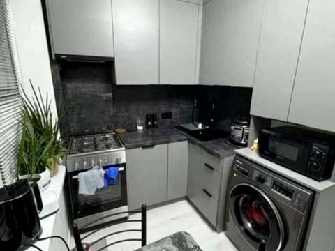 квартира за адресою Гната Юри вул., 5