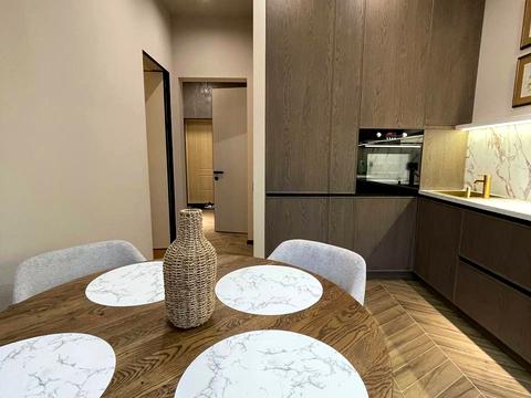 квартира за адресою Андрія Верхогляда вул. (Михайла Драгомирова), 3