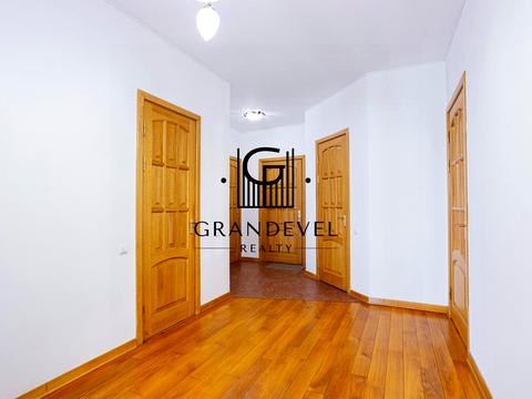 квартира за адресою Олександра Кониського вул., 28А-30А