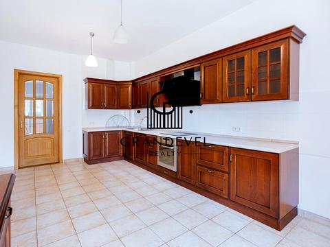 квартира за адресою Олександра Кониського вул., 28А-30А