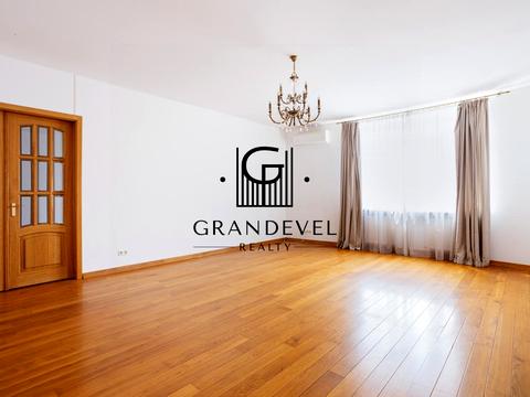 квартира за адресою Олександра Кониського вул., 28А-30А