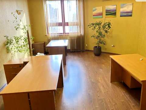коммерческая по адресу Шота Руставели ул., 44
