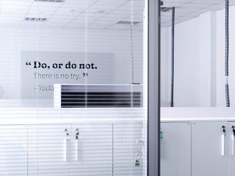 комерційна за адресою Миколи Пимоненка вул., 13