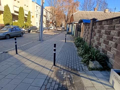 коммерческая по адресу Ровно, вул. Симона Петлюри, 28