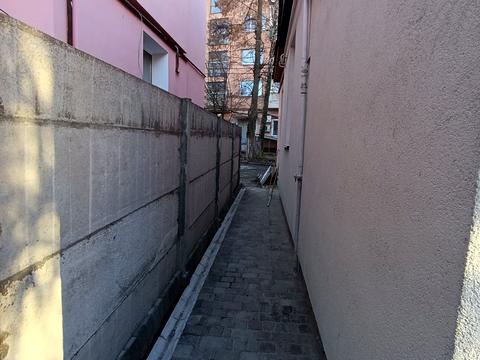 коммерческая по адресу Ровно, вул. Симона Петлюри, 28