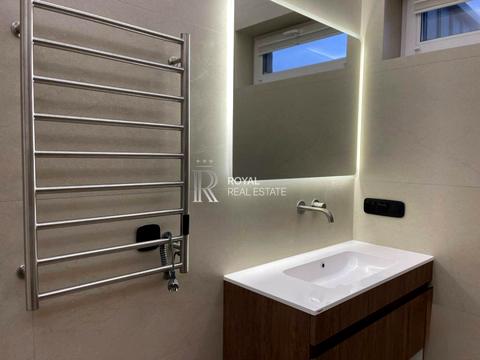 будинок за адресою Соборна вул. ()