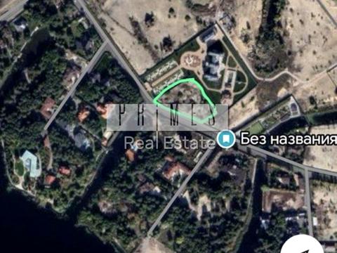 участок по адресу 